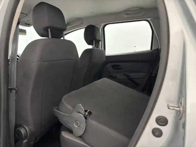 Dacia Duster blue dci 95 4x2 — photo 36