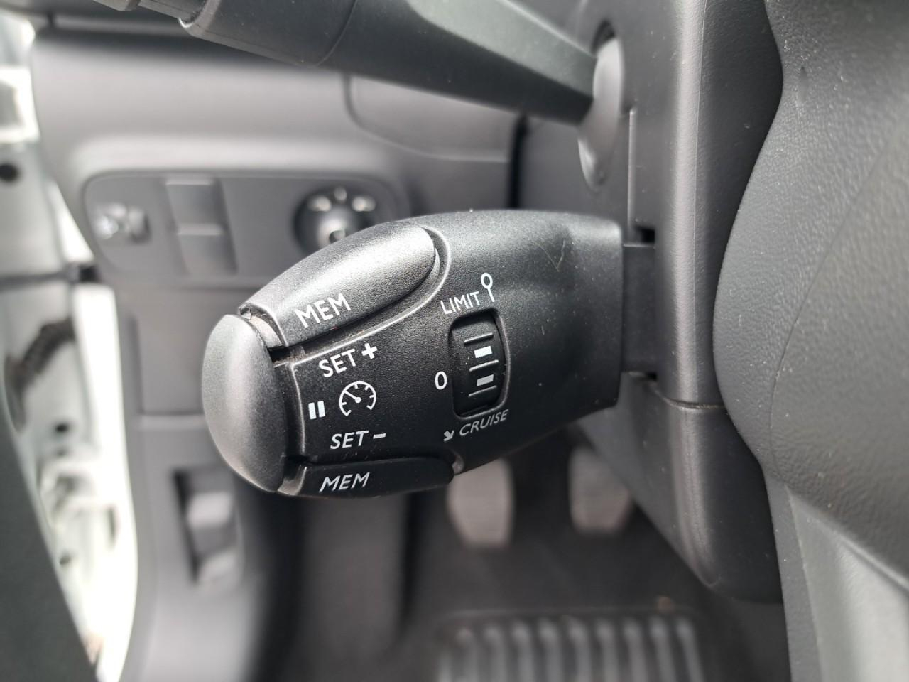 Citroën C3 puretech 110 s&s bvm6 c-series — photo 21