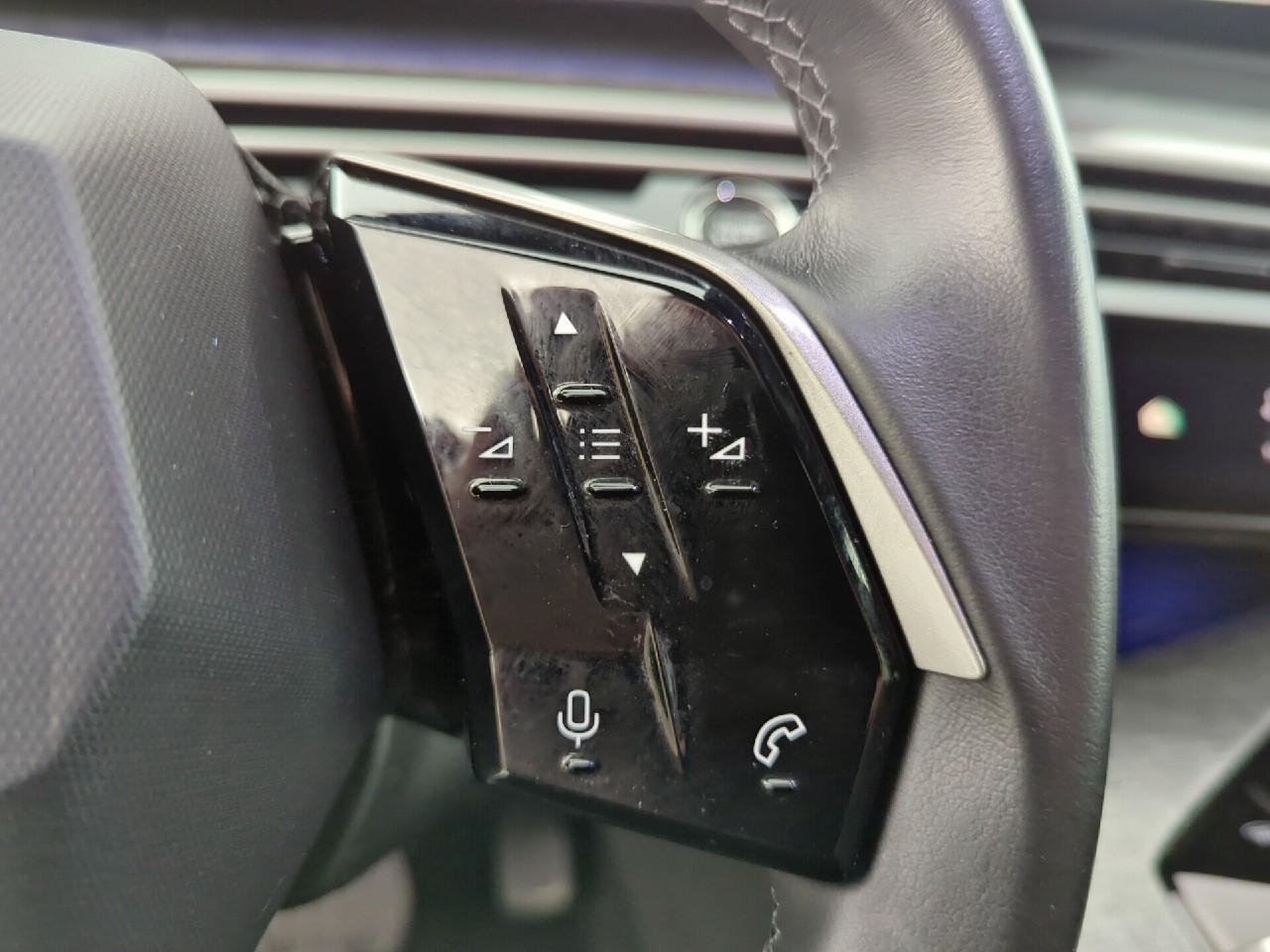 Peugeot 3008 hybrid 136 e-dcs6 allure — photo 24