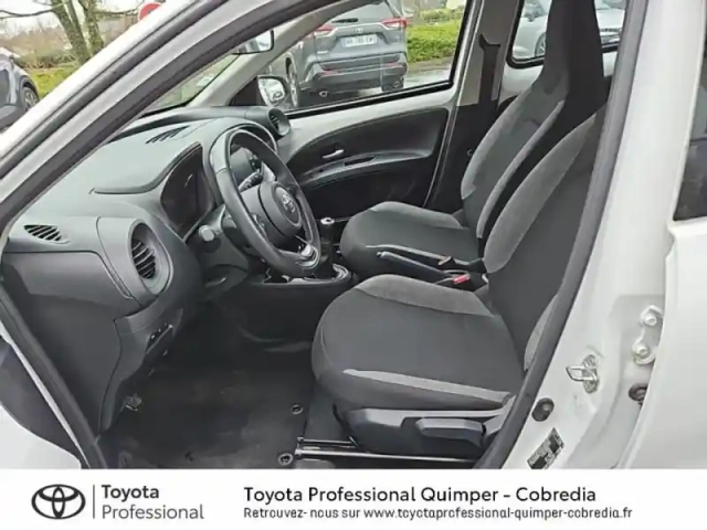 Toyota Aygo X 1.0 vvt-i 72ch dynamic my23 — photo 11