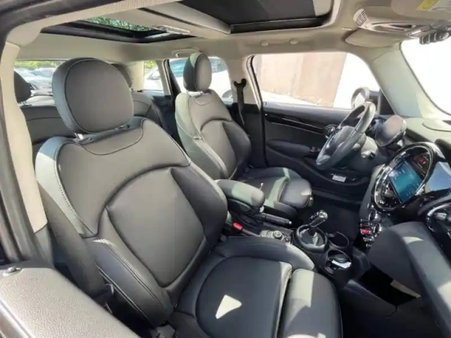 Mini Mini 5 portes cooper 136ch edition premium plus bva7 — photo 5