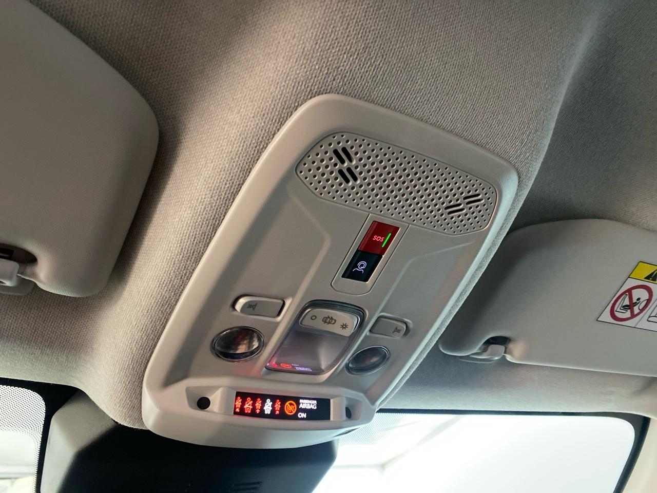 Citroën C4 hybride 136 e-dcs6 plus — photo 19