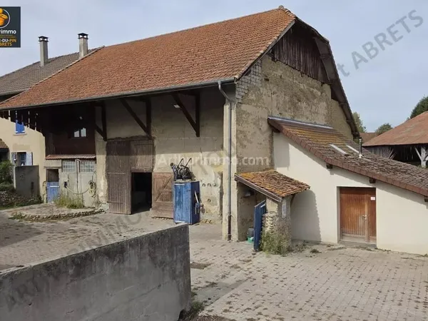Maison 7 pièces 220 m²