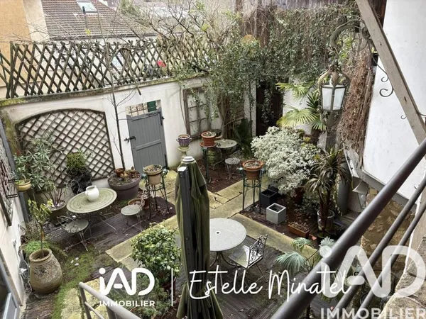 Immeuble 195 m²