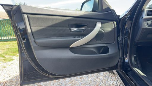 BMW Serie 4 Gran Coupe 418d 150 Steptronic8 - Business Design – 2018 – 153299 km – Diesel – Boîte Automatique — photo 35