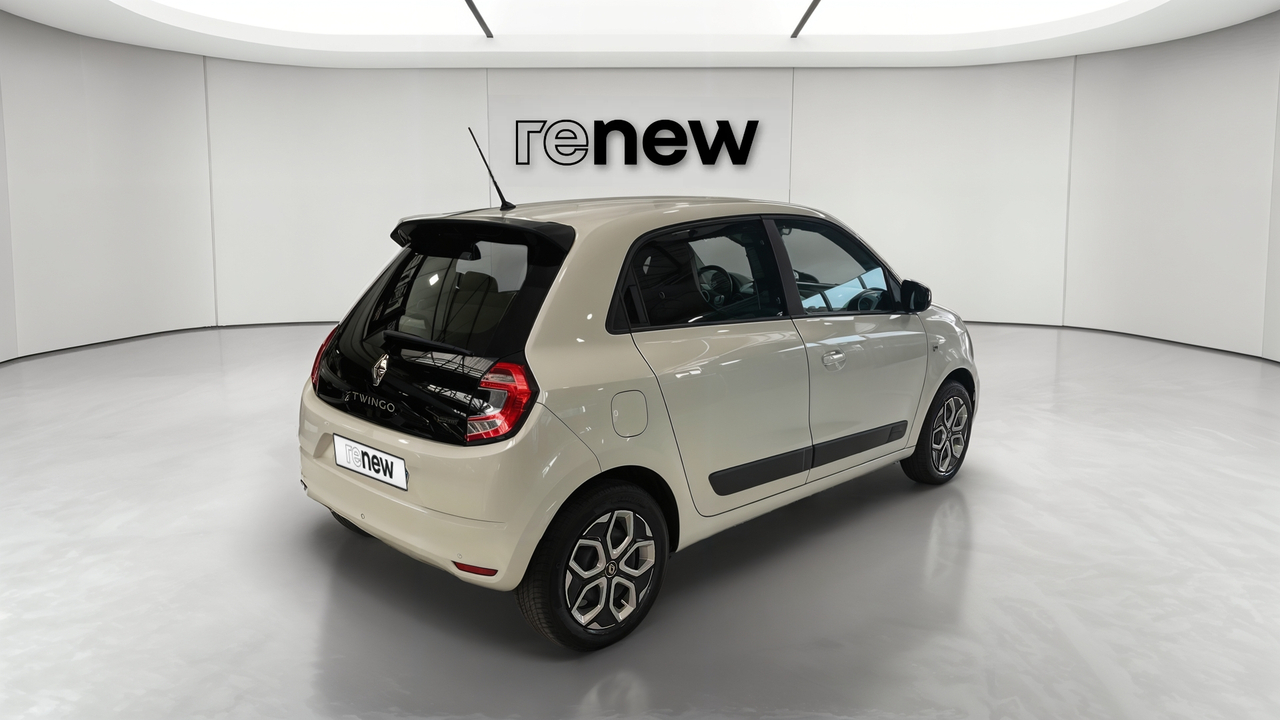 Renault Twingo III E-Tech — photo 5