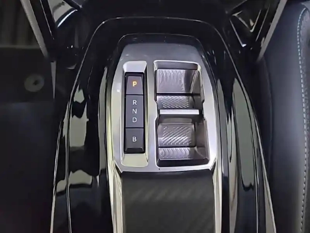 Peugeot 208 electrique 50 kwh 136ch — photo 65