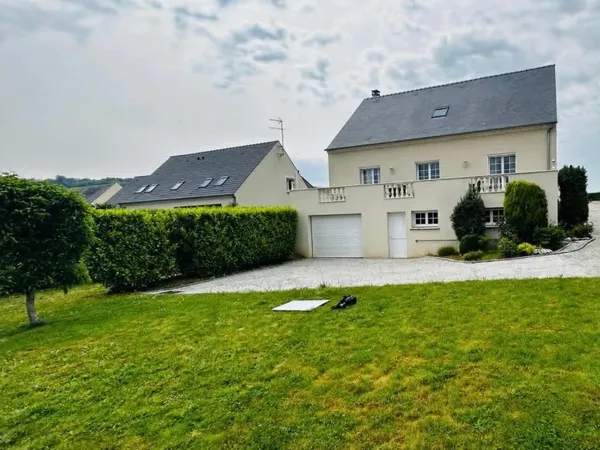 Maison 5 pièces 166 m²