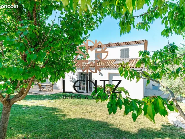 Maison 6 pièces 155 m²