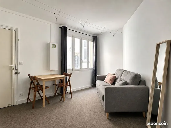 Studio 1 pièce 20 m²