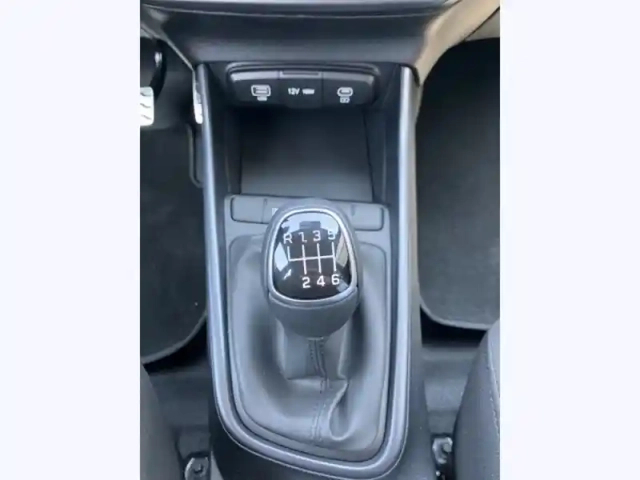 Hyundai Bayon 1.0 t-gdi 90 ultime edition — photo 14