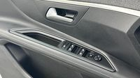Peugeot 3008 1.5 BlueHDi 130ch S&S Allure Pack EAT8 — photo 19