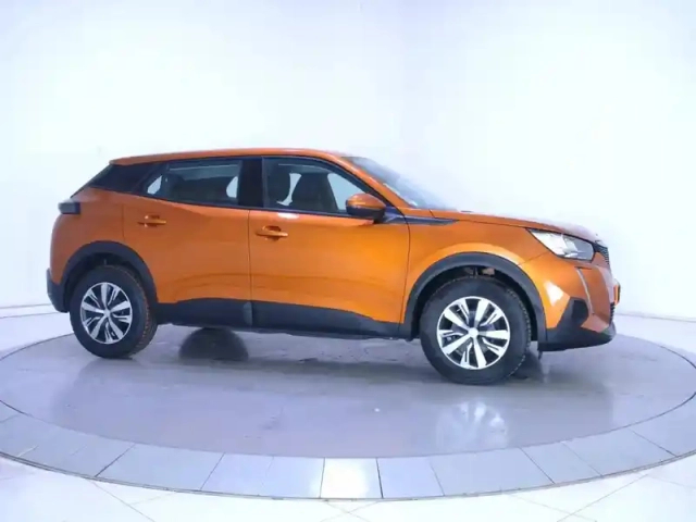 Peugeot 2008 puretech 100 s&amp;s bvm6 — photo 4