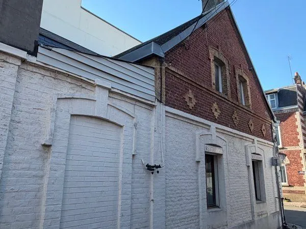 Immeuble 5 pièces 152 m²