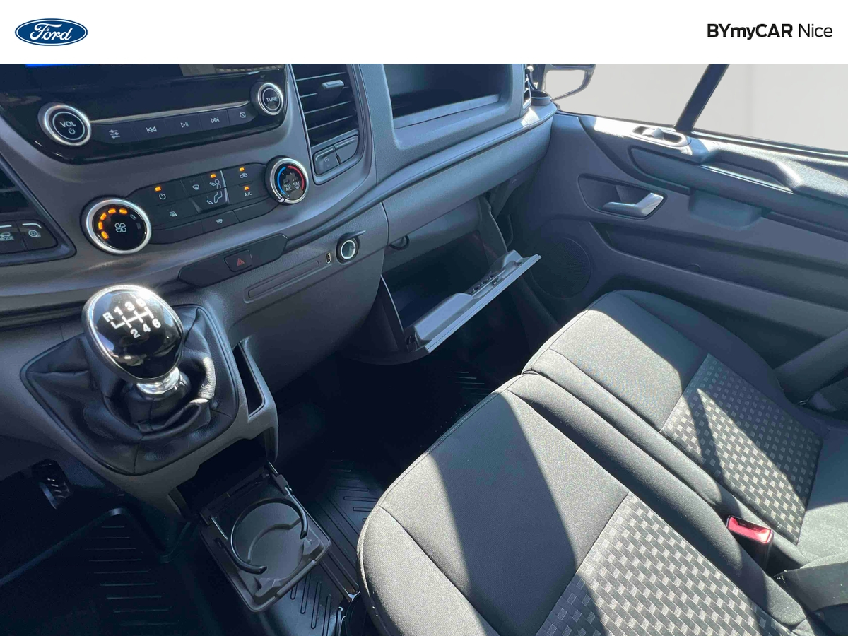Ford TRANSIT CUSTOM FOURGON 280 L1H1 2.0 ECOBLUE 130 — photo 20