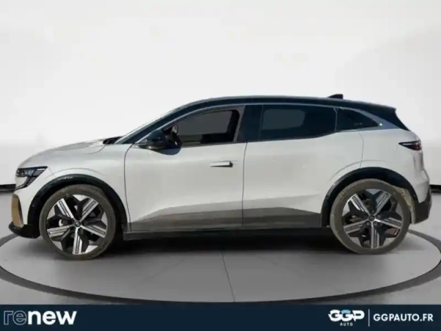 Renault Megane e-tech electric ev60 220ch iconic super charge -c — photo 2