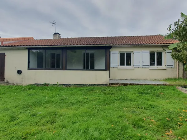 Maison Saint Philbert De Grand Lieu 5 pièce(s) 101.87 m2