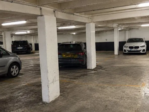Place de parking Paris 13