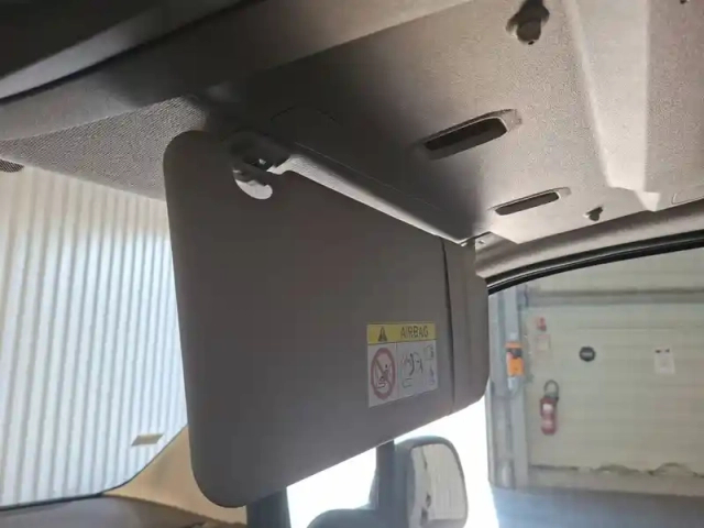 Opel Combo life l1h1 1.5 diesel 100 ch start/stop — photo 28