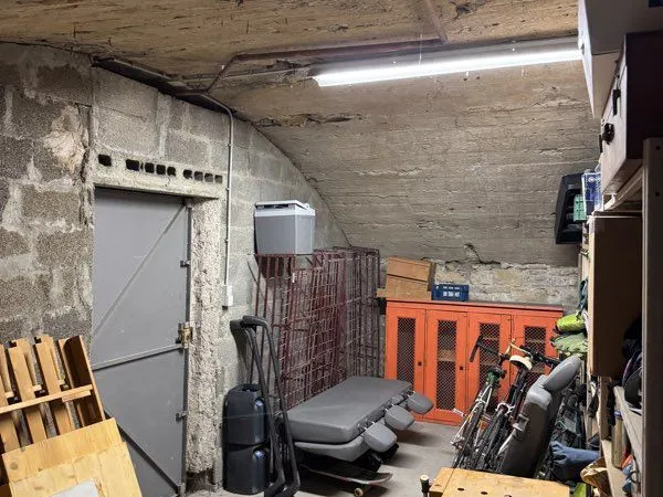 Stockage Vente Lyon  21m² 22000€