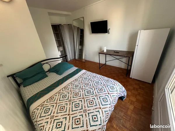 Location de belle chambre meublée à Le Mée Sur Seine éligible CAF/APL