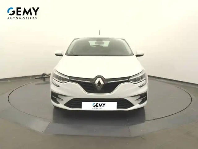 Renault Megane iv berline blue dci 115 edc — photo 17