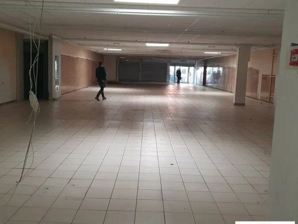 Local commercial 520 m²