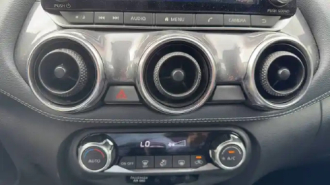 Nissan Juke dig-t 114