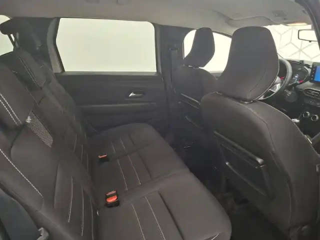 Dacia Jogger eco-g 100 7 places — photo 25