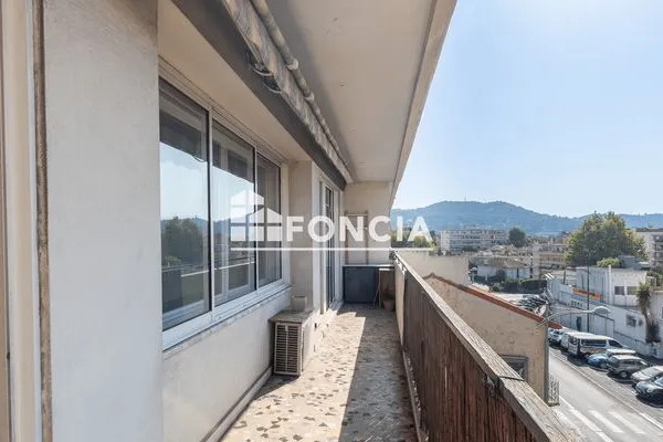 Appartement 4 pièces 90 m²