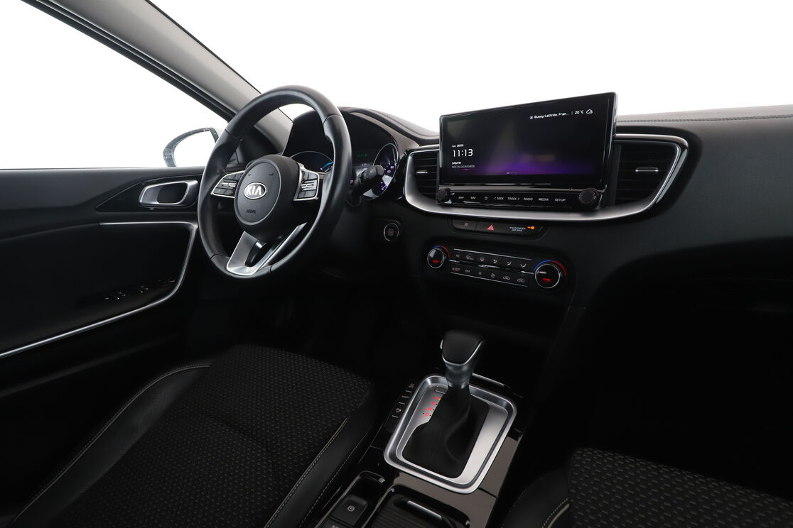 Kia XCeed 1.6 GDi ISG PHEV Active DCT6 — photo 12