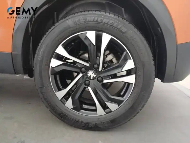 Peugeot 2008 puretech 130 s&amp;s bvm6 — photo 11