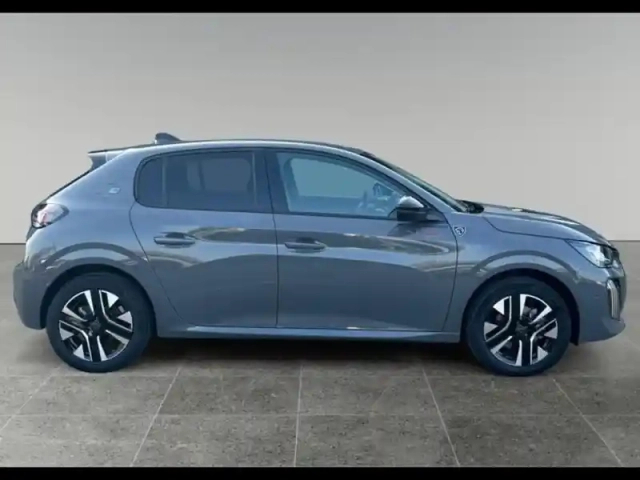 Peugeot 208 e- 136ch allure — photo 6