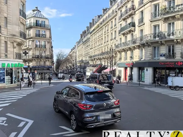 Boutique 68 m²