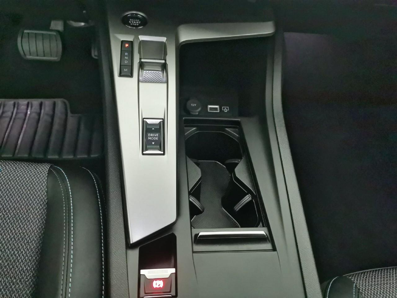 Peugeot 308 bluehdi 130ch s&s eat8 allure — photo 29