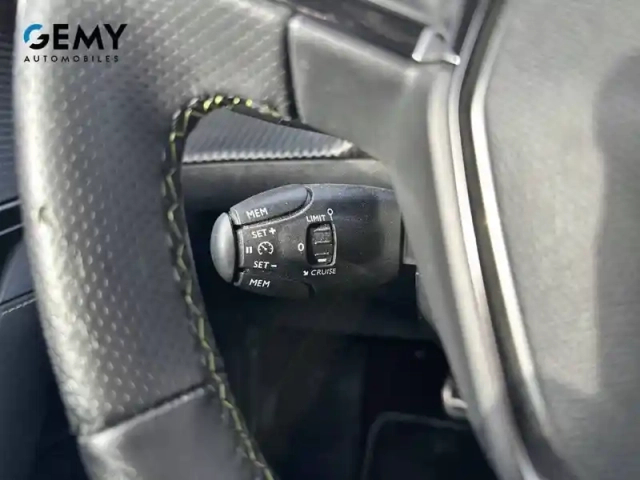 Peugeot 208 electrique 50 kwh 136ch — photo 14
