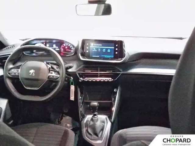 Peugeot 2008 puretech 130 s&amp;s bvm6 — photo 12