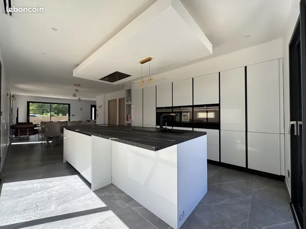 Maison 5 pièces 122 m²