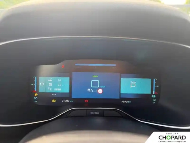 Citroën C5 Aircross hybride rechargeable 225 e-eat8 — photo 20