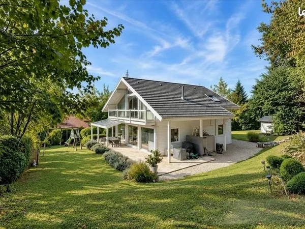 Maison 5 pièces 160 m²
