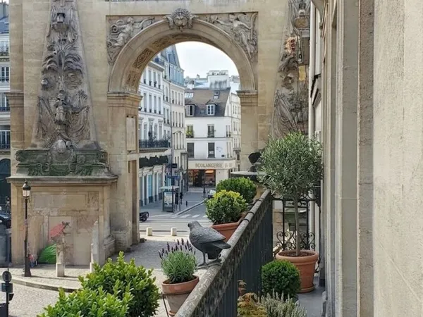 Strasbourg St Denis - Appartement familial à rénover