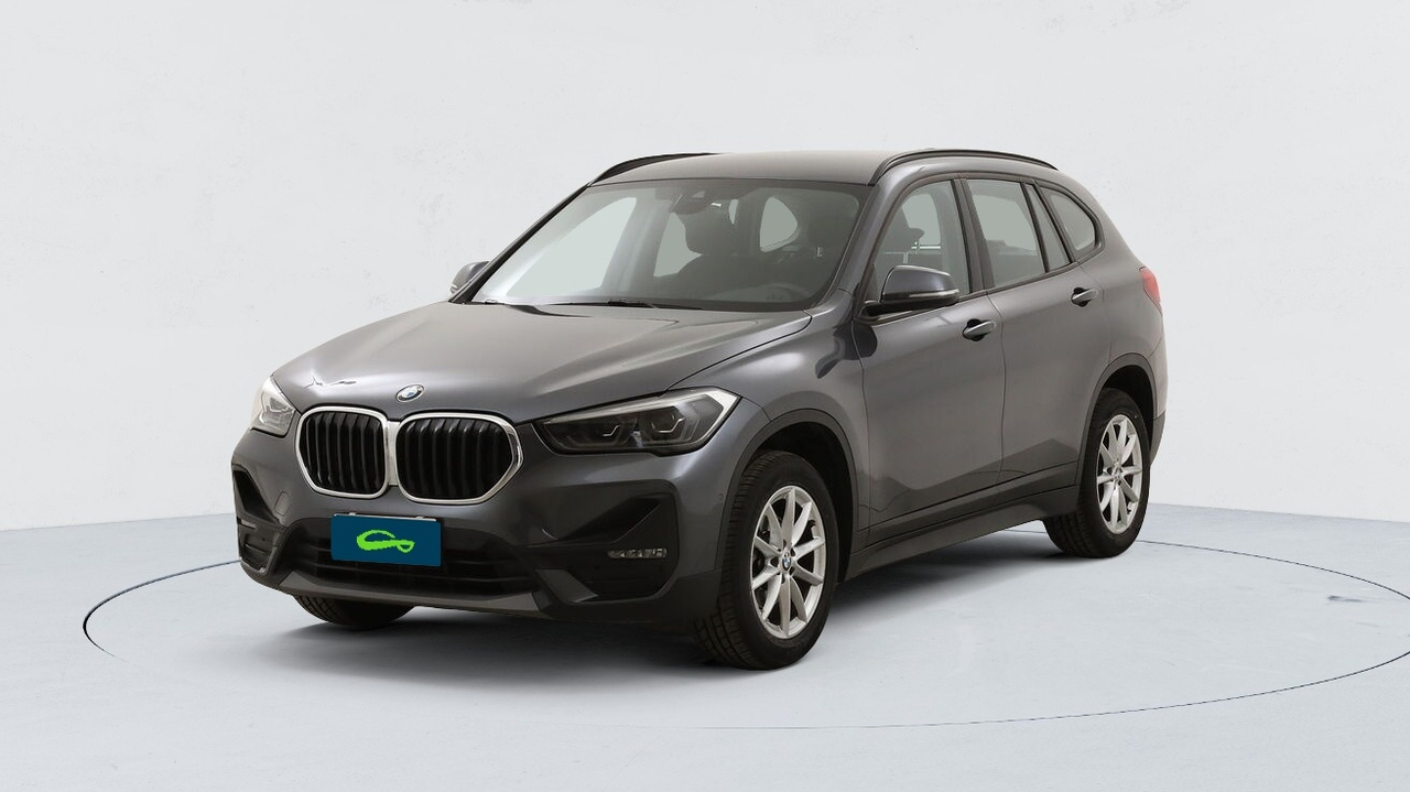 BMW X1 — photo 1