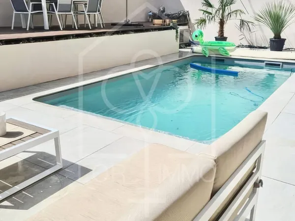 HAYANGE - MAISON INDIVIDUELLE DE CARACTÈRE - 178m2 - PISCINE