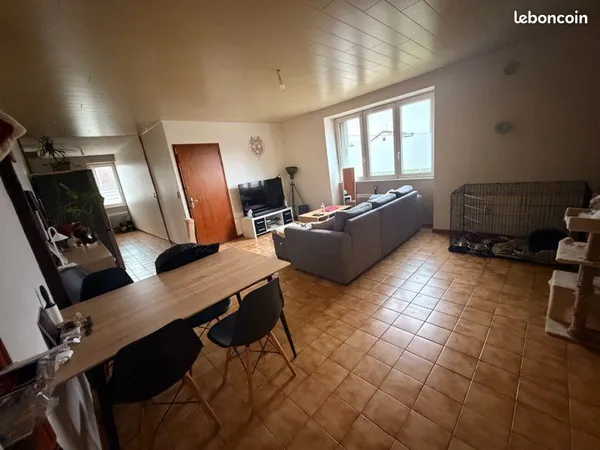 🏡 À LOUER - Bel appartement T3 de 65 m² à Rioz