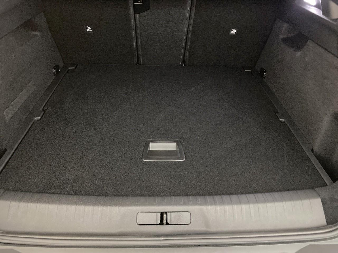 Peugeot 3008 hybrid 145 e-dcs6 gt — photo 6