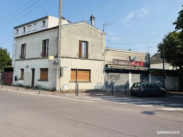 Immeuble 200 m²