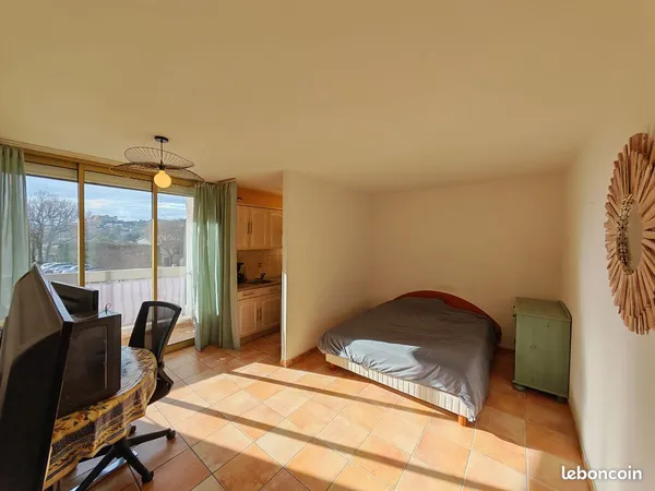 Studio 29m² Le Belle-Viste avec vue château