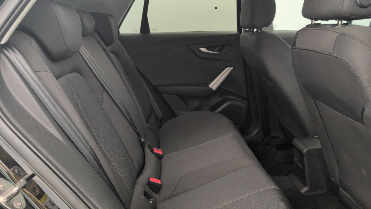 Audi Q2 — photo 10