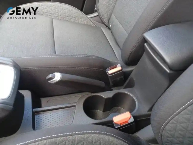 Renault Captur tce 90 - 21 — photo 19