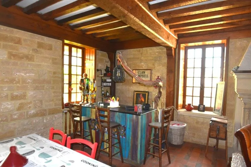 Photo 8